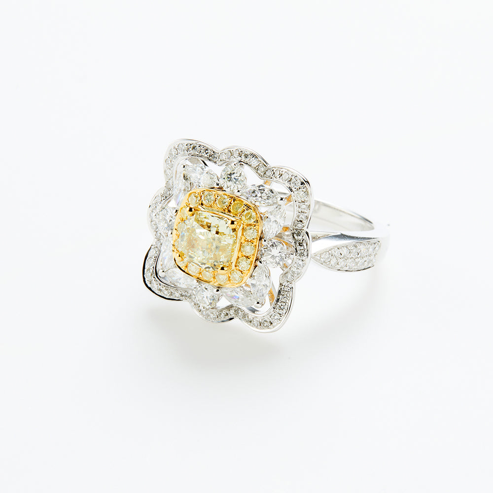 1st KA Lot 47 - Fancy Yellow Diamond Ring